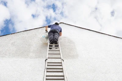 Peinture extérieure à Villiers-au-Bouin — façades et ravalement